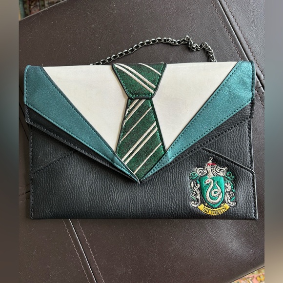 Danielle Nicole Handbags - Slytherin Danielle Nicole Hand Bag